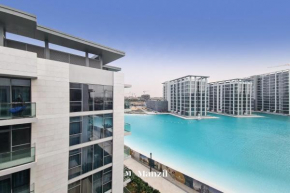 Modern waterfront 1 BR at District One